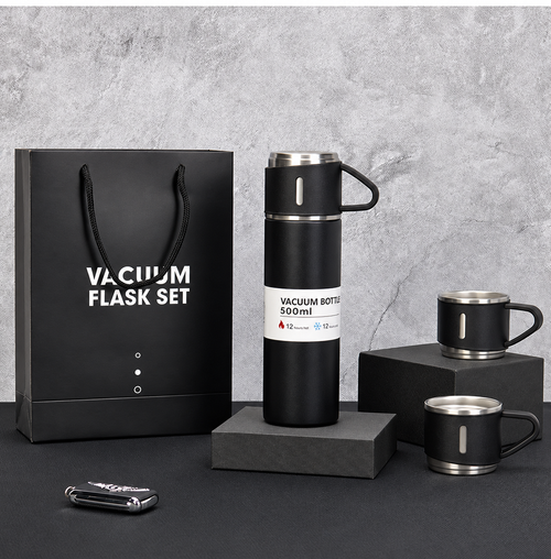 Vacuum Flask with Three Travel Cups